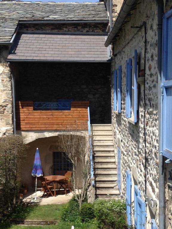 Saint-Hostien Gite La Parenthese الغرفة الصورة